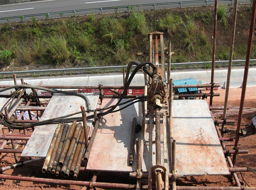 云梦地基好坏直接影响建筑稳定性，如何选择专业的地基注浆加固公司？ 